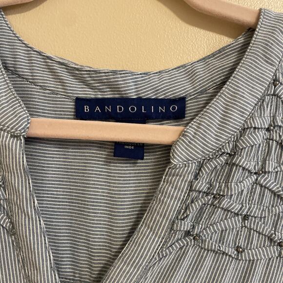 Women’s Bandolino Trinity Roll Tab Long Sleeve Top MOODY BLUE Women's Sz Medium - Picture 3 of 8